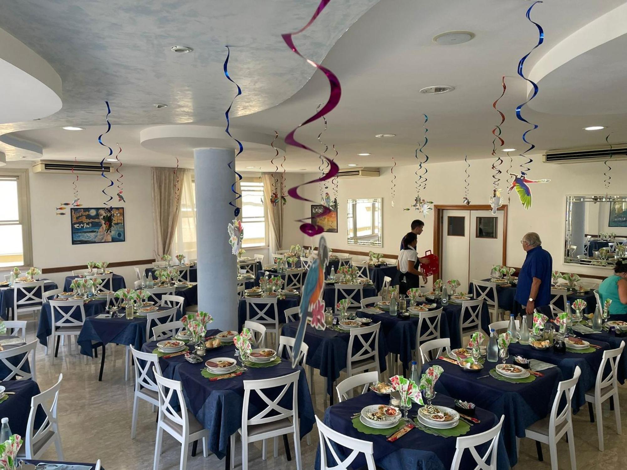 רימיני Hotel Tre Stelle מראה חיצוני תמונה